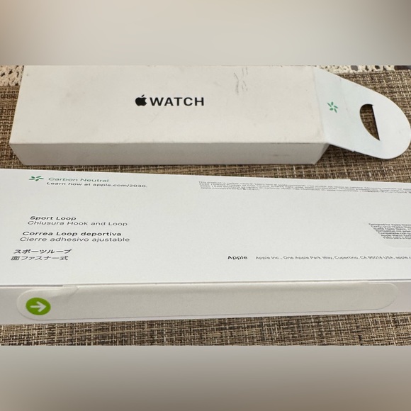 Apple Watch SE Navy Blue - Picture 9 of 9